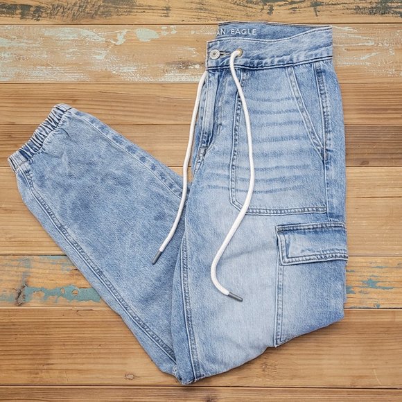 Women's American Eagle Cargo Jeans- Size 2 - Picture 5 of 6
